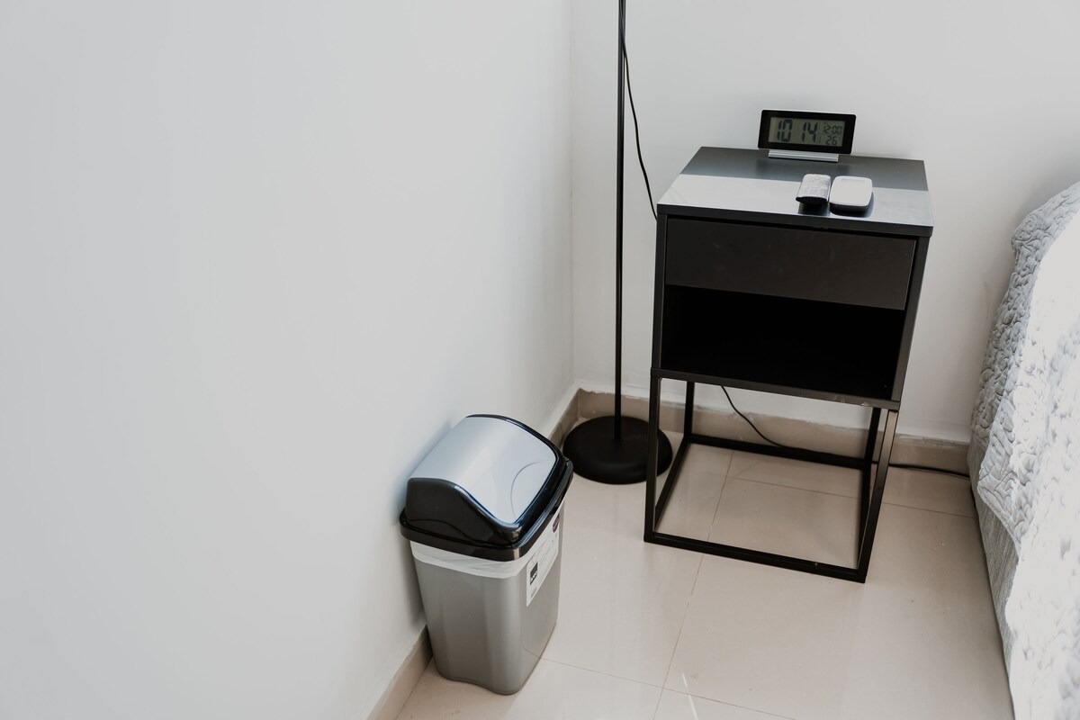 imgi_200_5c756ef6-8847-43cd-9c83-e1e79284bcd8