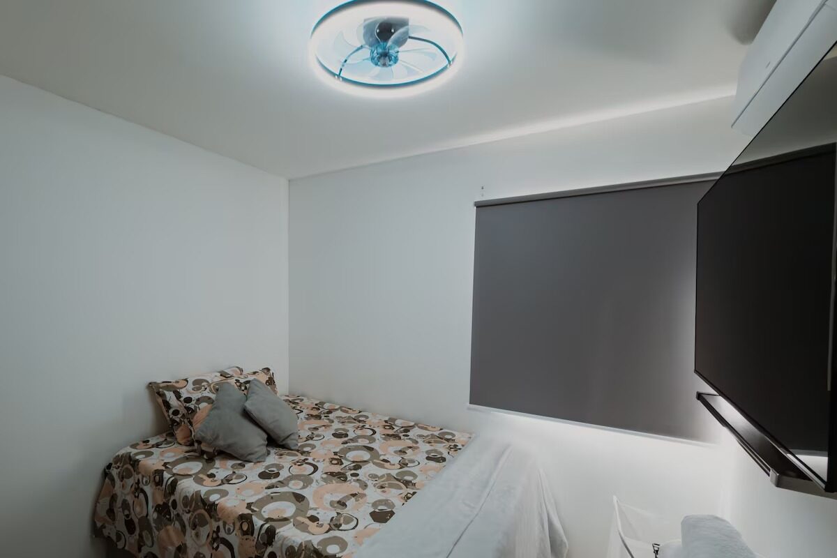 imgi_237_3190e6f2-313e-4d9a-b252-0a18c2bf1556